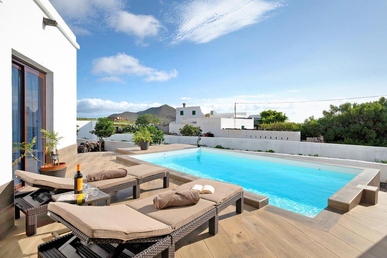 Guenia I Villa Teguise  Exterior photo